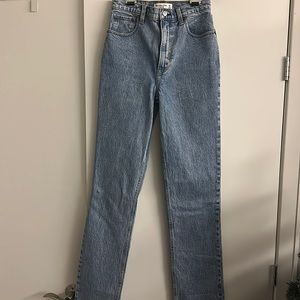 Abercrombie & Fitch 90’s straight ultra high rise jeans